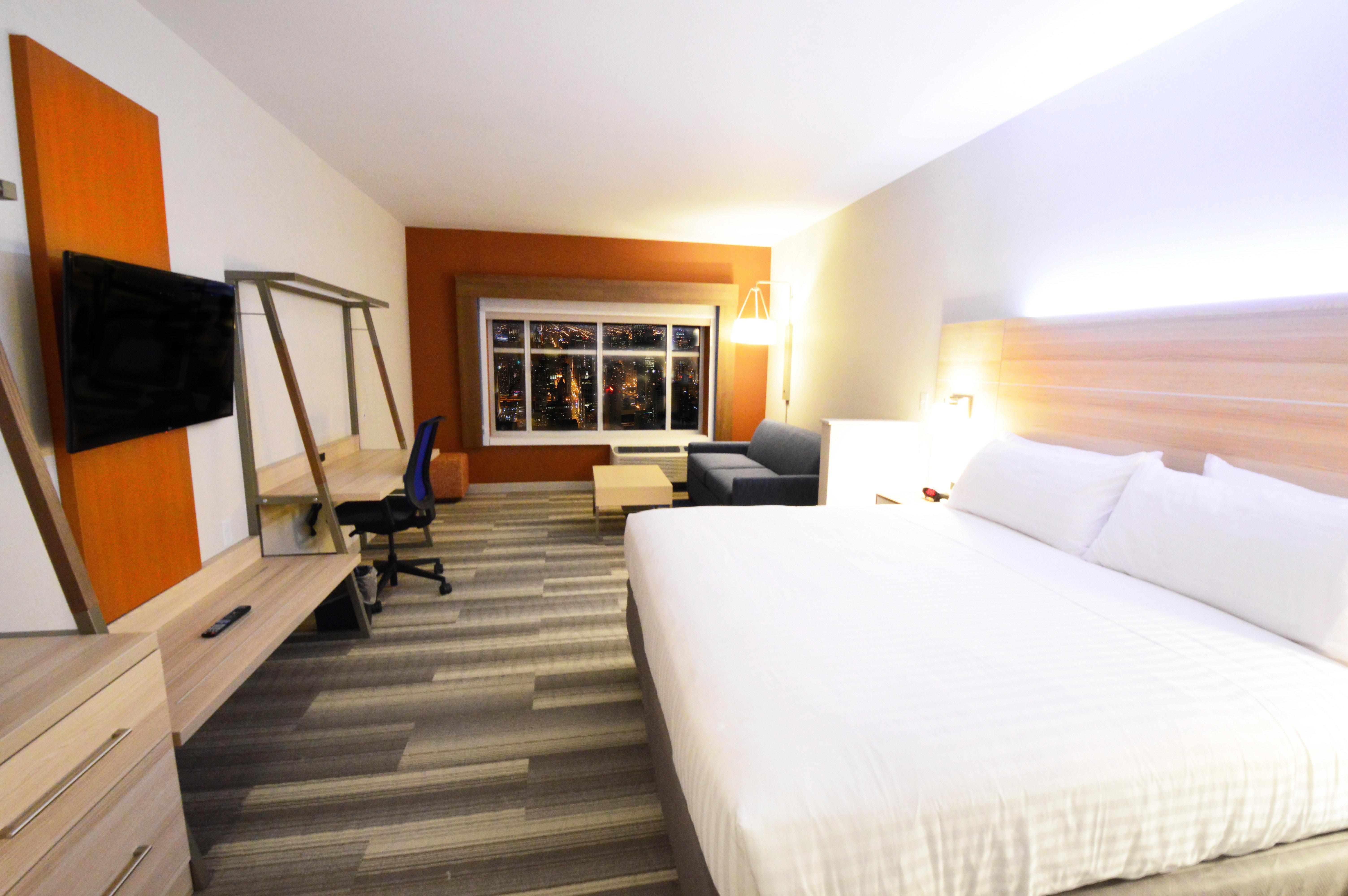 Holiday Inn Express & Suites Toledo South - Perrysburg By Ihg Exterior photo