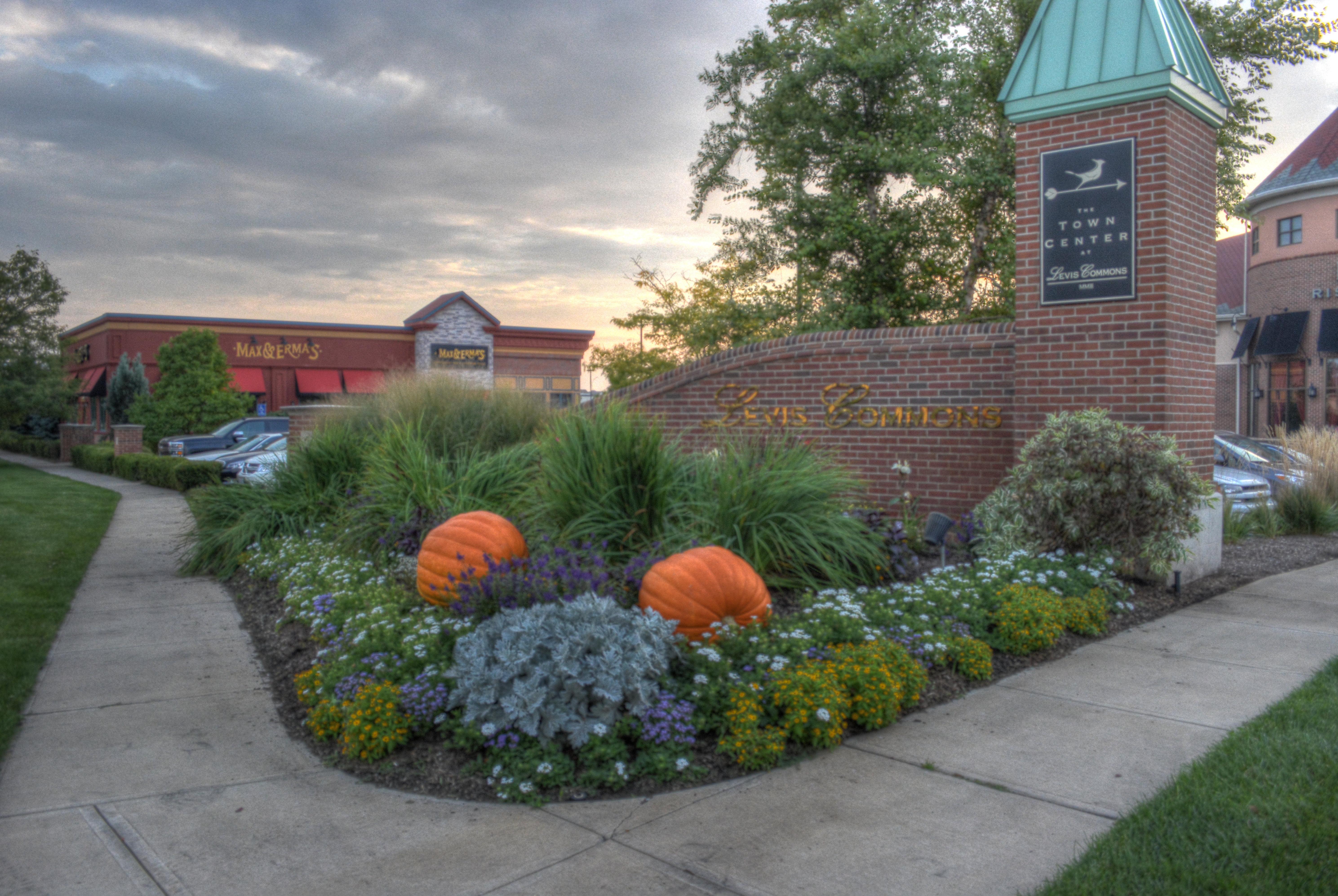 Holiday Inn Express & Suites Toledo South - Perrysburg By Ihg Exterior photo